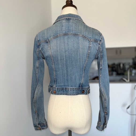 Jean Jacket, Classic Denim - Picture 6 of 8